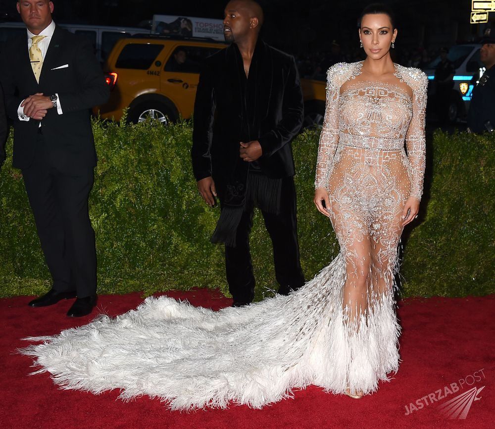 Kim Kardashain, MET Gala 2015, kreacja Roberto Cavalli
Fot. ons