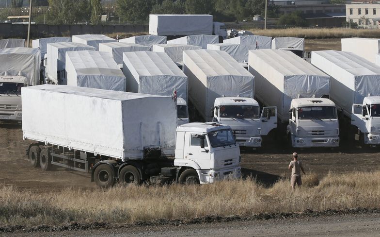 Rosyjski konwój z pomocą humanitarną dla Ukrainy nadal czeka na granicy