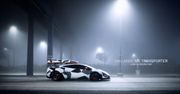 Jon Olsson - w Lamborghini Gallardo na narty