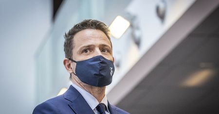 Fundusz Odbudowy. Trzaskowski: Nie wolno kupować kota w worku