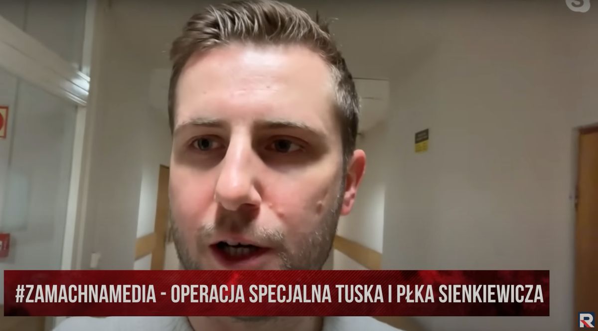 Miłosz Kłeczek relacjonował dla TV Republika strajk okupacyjny w siedzibie TVP Info