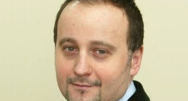 Dariusz Tuzimek odchodzi z Onetu po usunięciu jego felietonu krytykującego „Przegląd Sportowy”