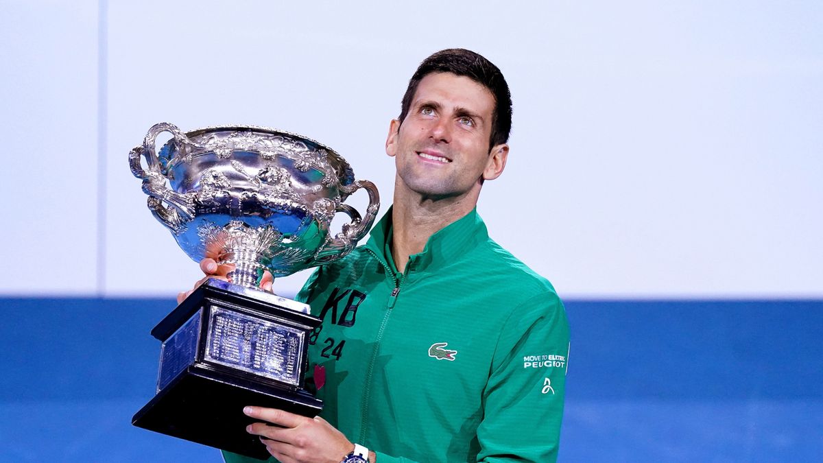 Zdjęcie okładkowe artykułu: PAP/EPA / MICHAEL DODGE / Na zdjęciu: Novak Djoković, mistrz Australian Open 2020