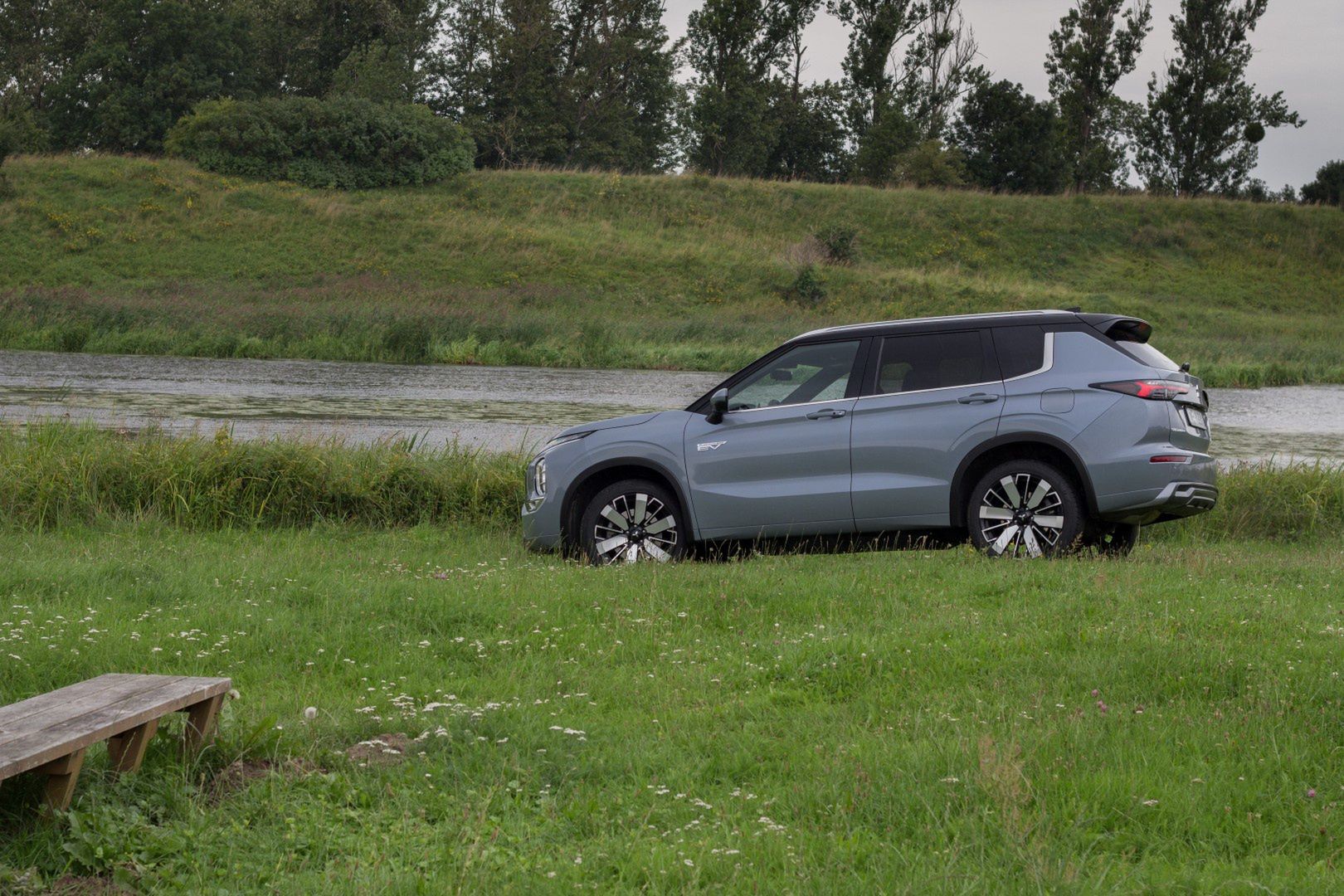 Mitsubishi Outlander PHEV
