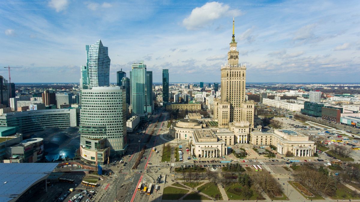 Warszawa w zagranicznym rankingu. W oczach turystów jest "szara i nudna"