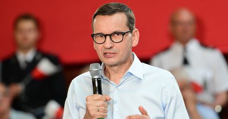 Premier Morawiecki atakuje rządy PO. Sprawdziliśmy, czy powiedział prawdę