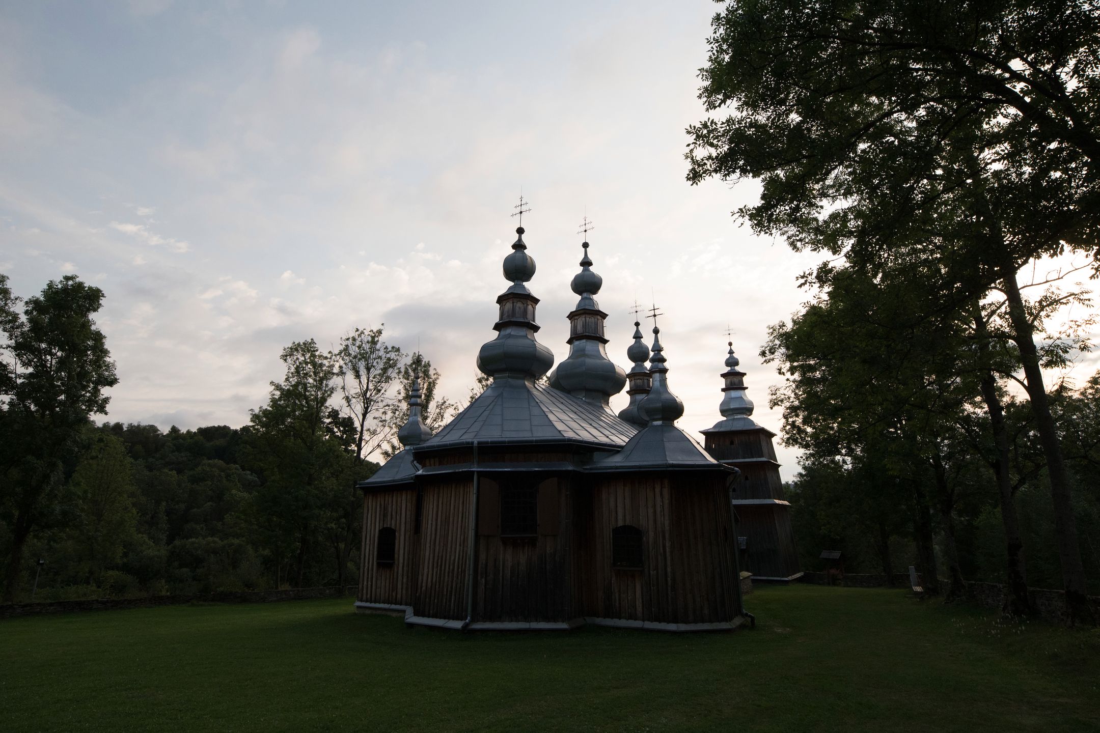 Canon EOS 6D Mark II - test następcy popopularnej pełnoklatkowej lustrzanki 90