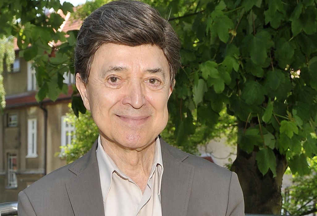 Jerzy Połomski ze względu na problemy zdrowotne przed wakacjami trafił do domu opieki w Skolimowie.