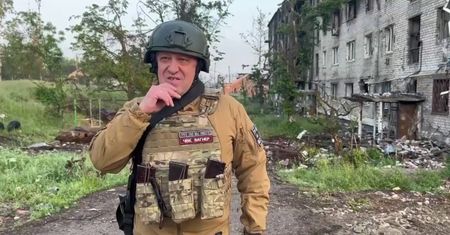 Prigożyn ogłosił, że wagnerowcy wycofują się z Bachmutu