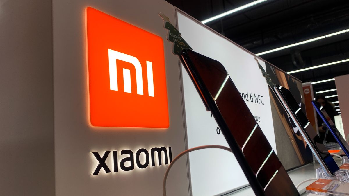 Xiaomi logo is seen at the store in Krakow, Poland on December 30, 2021. (Photo by Jakub Porzycki/NurPhoto via Getty Images)