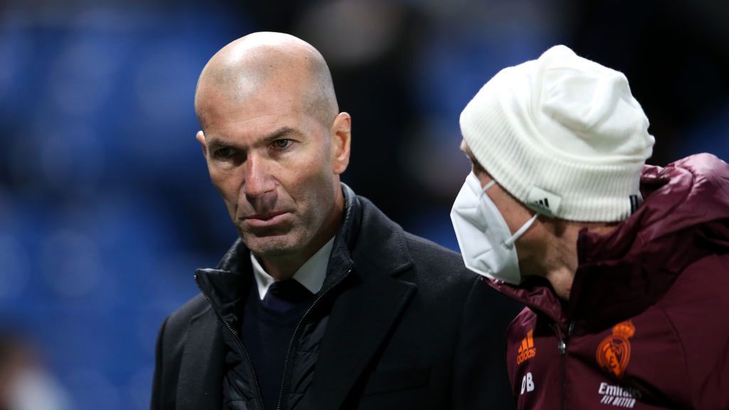 Zdjęcie okładkowe artykułu: Getty Images / Steve Bardens / Na zdjęciu: Zinedine Zidane