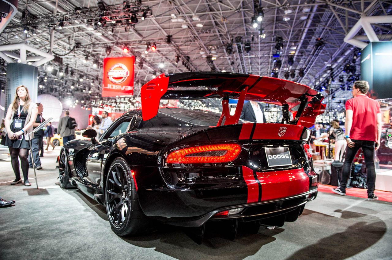 Dodge Viper ACR