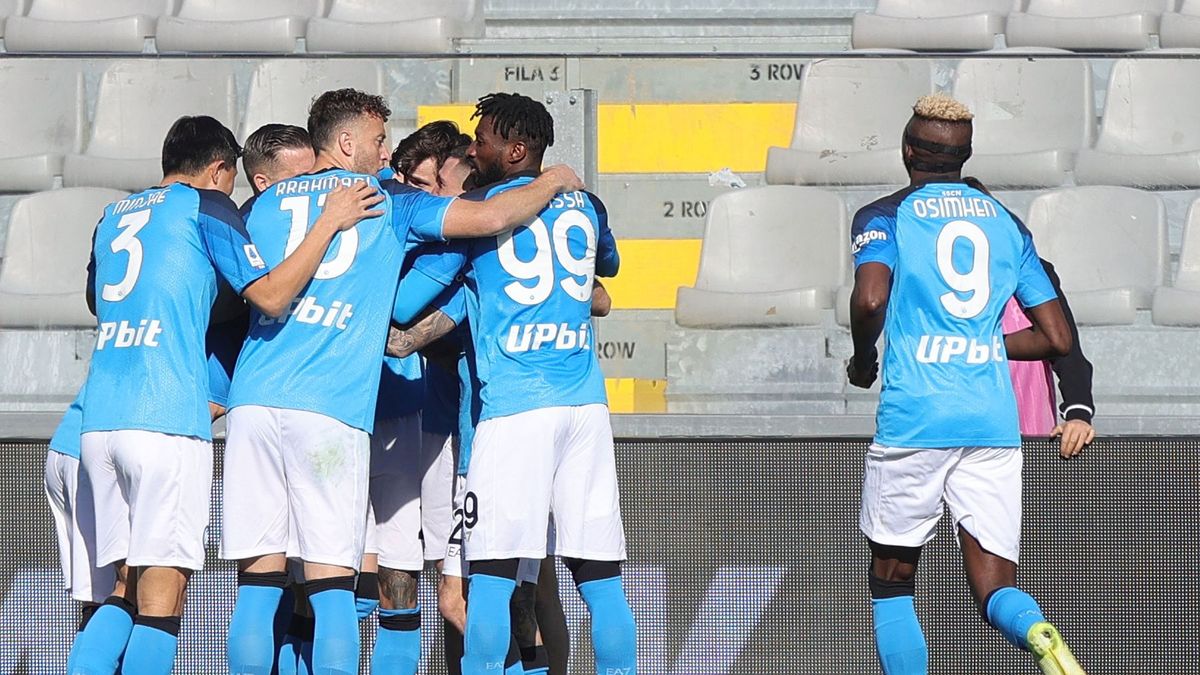 radość piłkarzy SSC Napoli