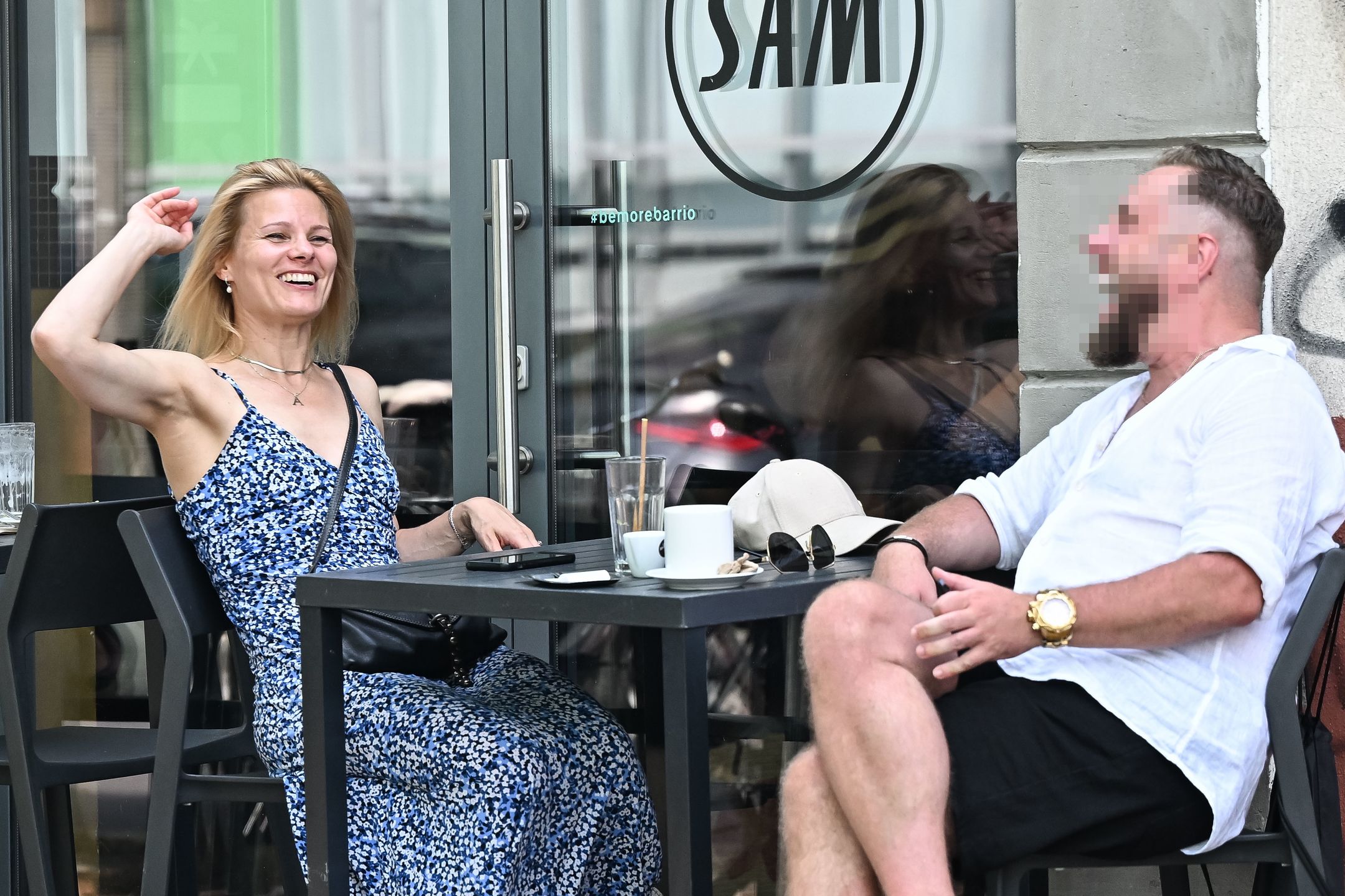 Anna Głogowska na randce (?) z tajemniczym brunetem