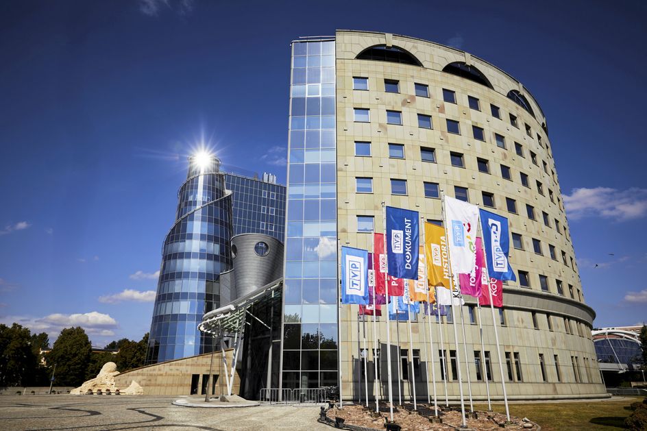 Więcej pieniędzy dla pracowników TVP