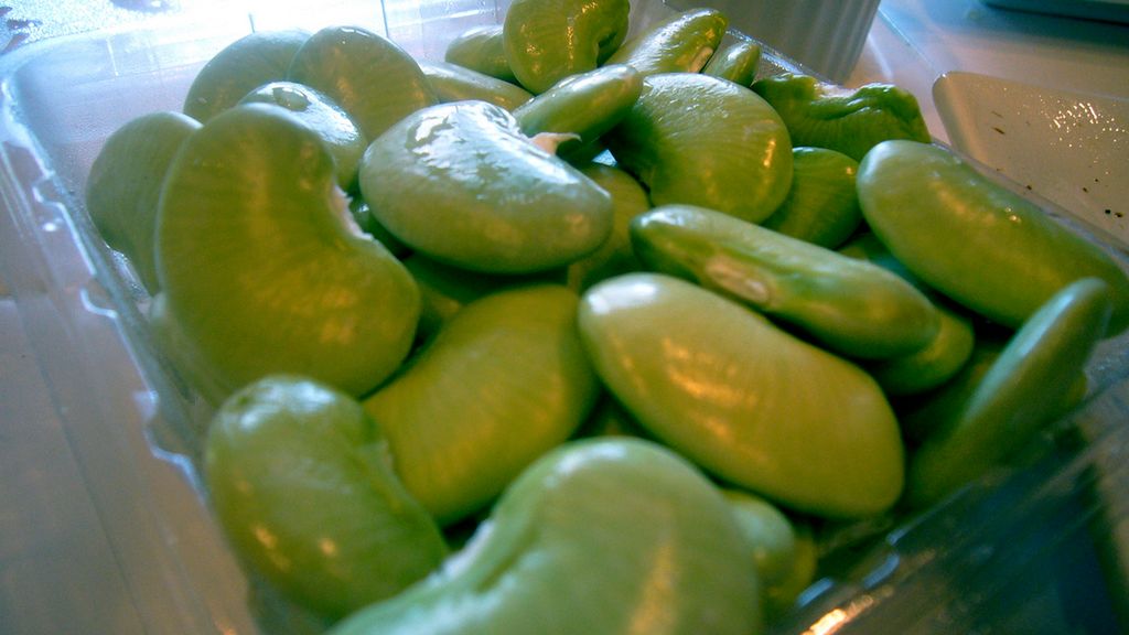 Mrożona młoda fasola limeńska