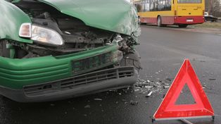 Nowe obowiązkowe wyposażenie auta w Hiszpanii. Zmiany możliwe także w Polsce?
