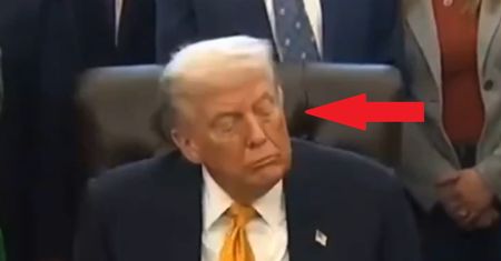 Trump przeszedł udar? Biały Dom reaguje