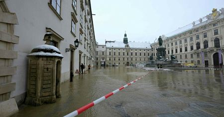 Wypadek w Hofburgu. Rezydencja prezydenta Austrii pod wodą