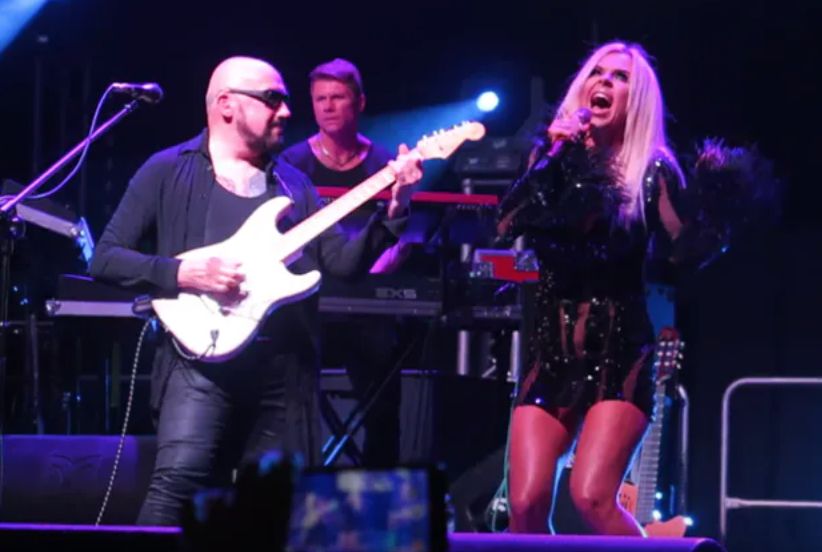 Doda śpiewająca "Kiedy powiem sobie dość"