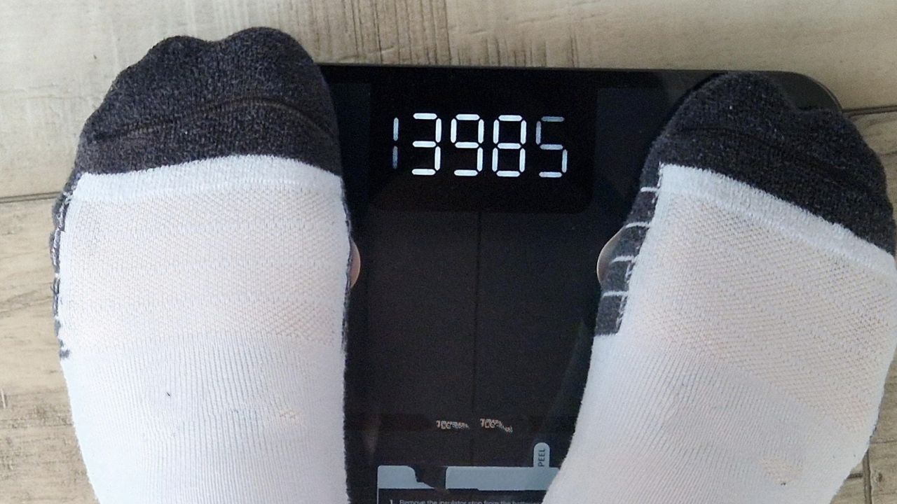 Dlaczego ważenie się codziennie nie ma sensu?