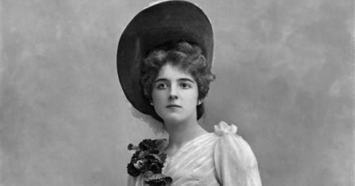 Clara Ward