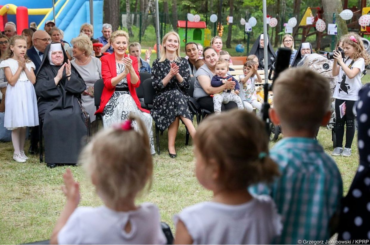 Agata Duda spotkała się z dziećmi z okazji Dnia Matki
