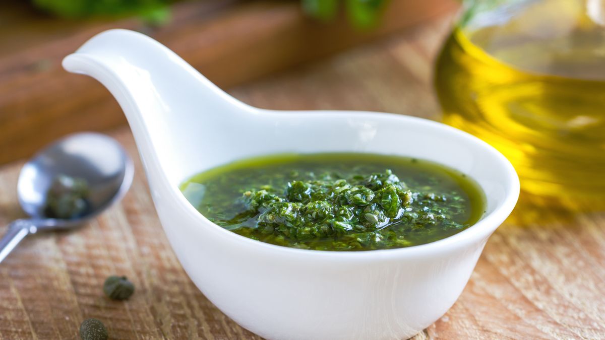 Salsa verde to wspólna nazwa dla zielonych sosów.