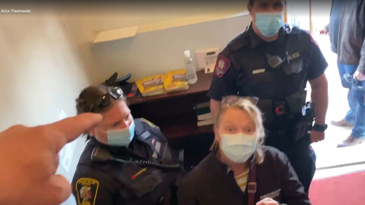 Interwencja policji w kościele