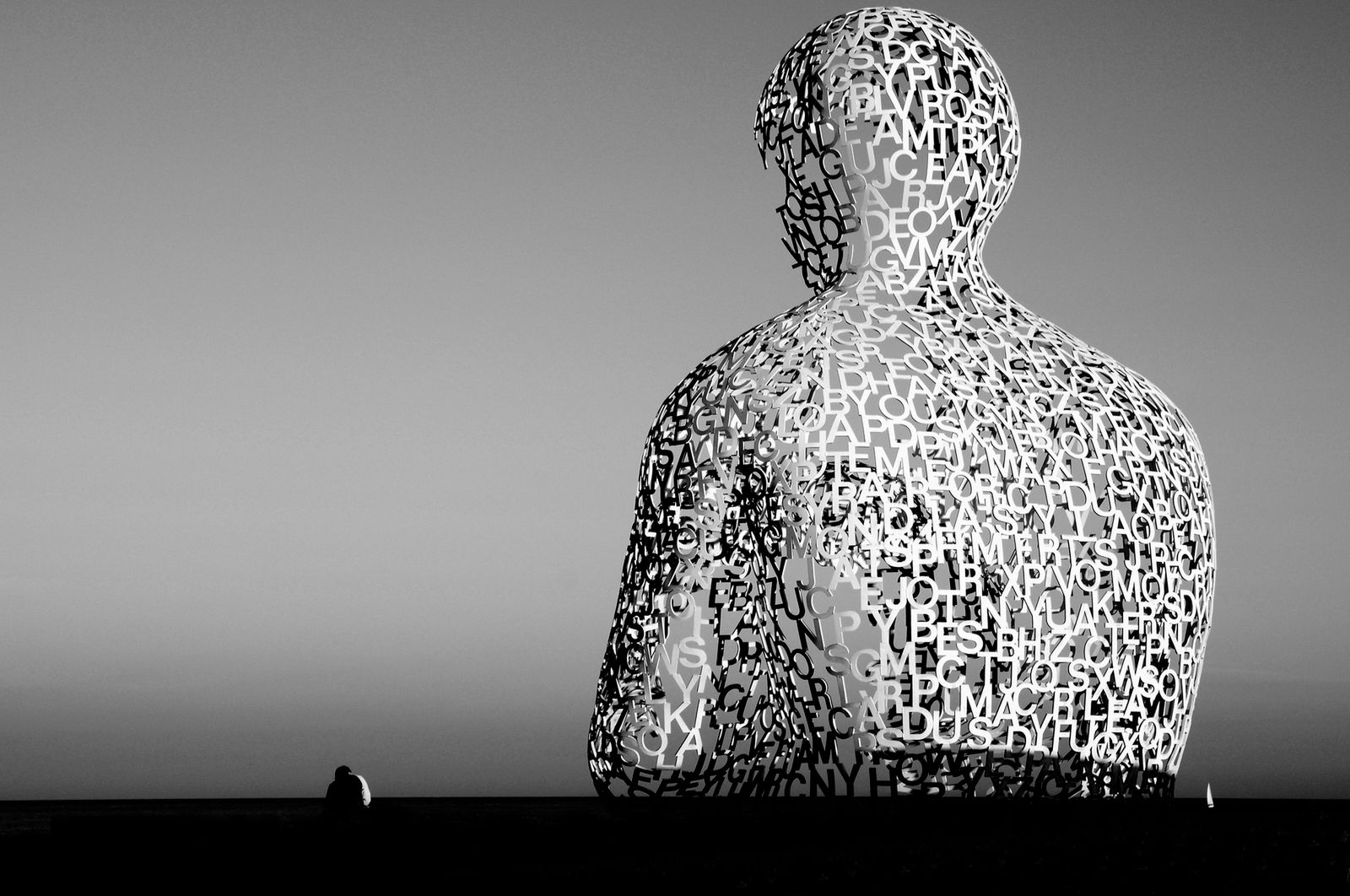 Urban International Photo Awards 2018: Łukasz Ziętara zwycięzcą w kategorii "Urban Art" 20