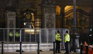 Incydent przed Pałacem Buckingham. Aresztowano mężczyznę