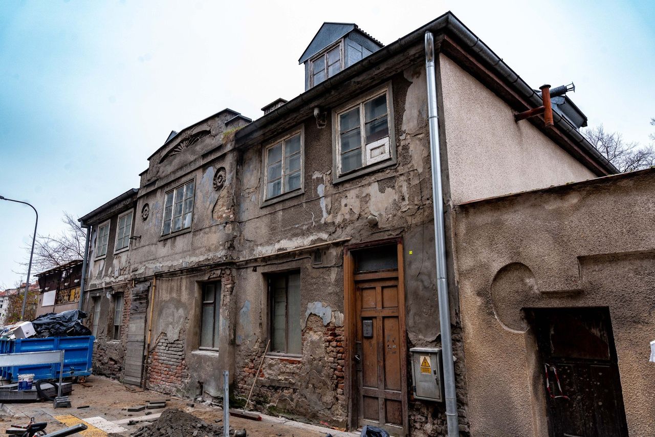 Gdańsk: Ten stary dwór ma odzyskać swój dawny blask. Zbudowano go w końcu XVIII wieku