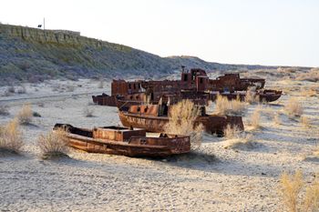 Morze istniało tu od wieków. Dziś to wielka pustynia pełna wraków