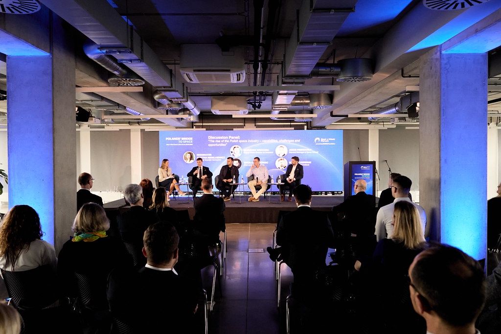 Od "miasta spotkań" do kosmicznych technologii: Jakub Mazur o nowym obliczu Wrocławia | East x West Forum 2026