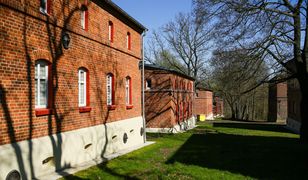 Wyjątkowe osiedle w Polsce. Wyremontowali pierwsze zabytkowe  budynki