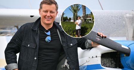 Rafał Brzozowski co rusz dzieli się zdjęciami z podróży. PRÓŻNO szukać na nich jego żony