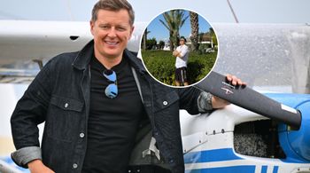 Rafał Brzozowski co rusz dzieli się zdjęciami z podróży. PRÓŻNO szukać na nich jego żony