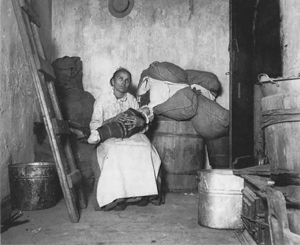 Historyczne zdjęcia pokazują, jak wyglądały slumsy Nowego Jorku w XIX wieku 16