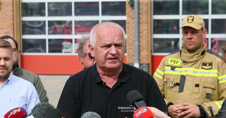 Pożar chemikaliów w Zielonej Górze. "Nikt z mieszkańców nie ucierpiał"