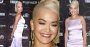 Rita Ora chwali się złotym zębem na imprezie przed galą Grammy