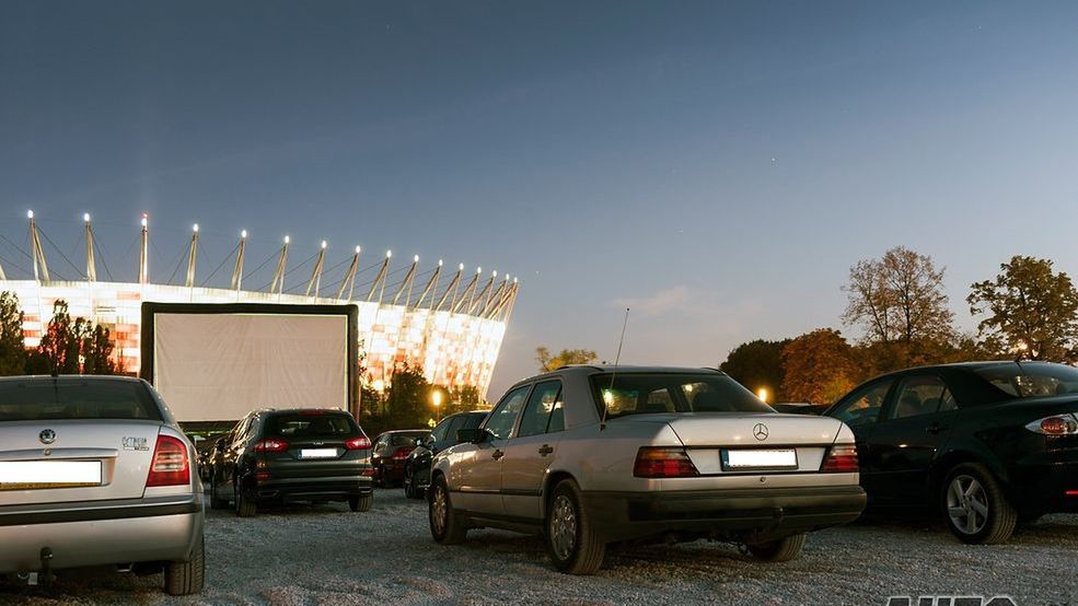 Kina samochodowe ruszają w tym tygodniu niemal w całym kraju