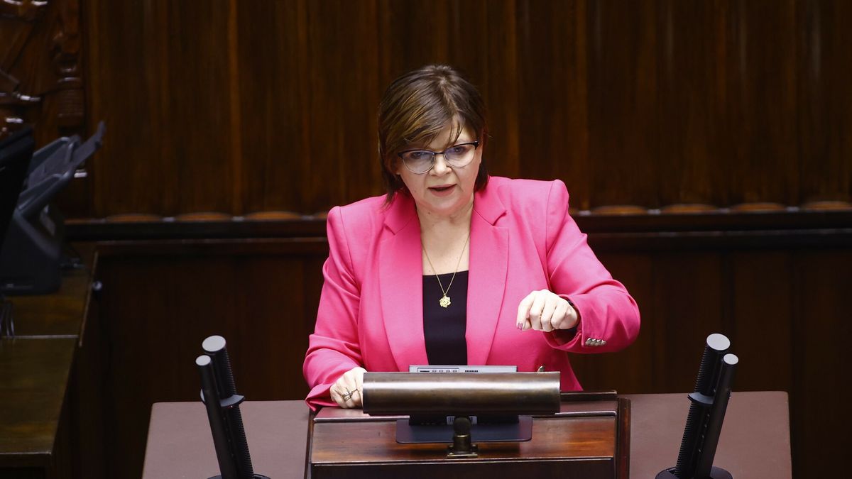 5. posiedzenie Sejmu X kadencji
08.02.2024 Warszawa 5. posiedzenie Sejmu X kadencji fot. Filip Naumienko/REPORTER
N/z: Izabela Leszczyna
Filip Naumienko/REPORTER