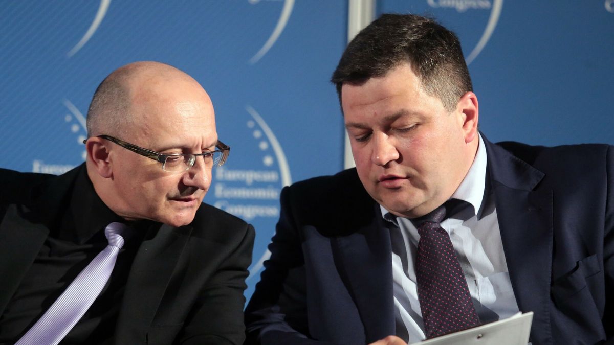 Prezes Bumechu Marcin Sutkowski (z prawej) krytykuje działalność PGG