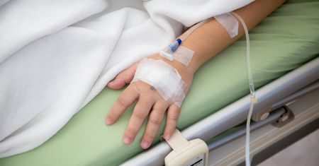 Niepokojące statystyki. W Polsce więcej chorych na raka niż wyleczonych