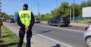 Lublin: Wielu kierowców ignoruje czerwone światło i wjeżdża na tory. Pracownicy PKP postanowili przypomnieć zasady