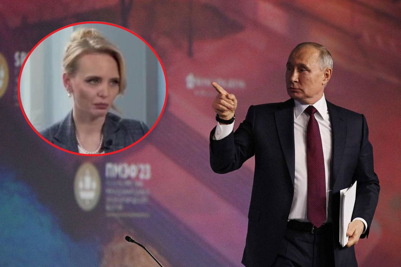 Putin's daughters steal the spotlight at St. Petersburg economic forum