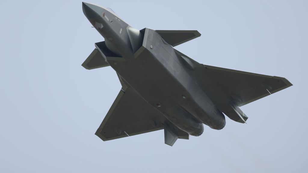 Chiński myśliwiec Chengdu J-20