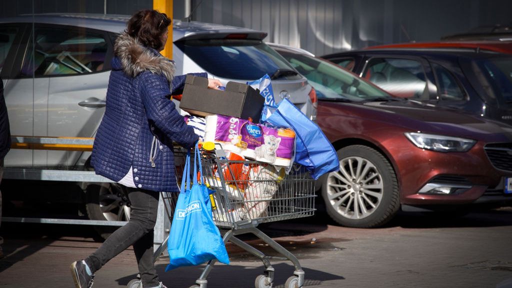 Poland Announces Closing Of Schools To Combat Spread Of Coronavirus
Shoppers are seen with groceries near a Biedronka shop in Warsaw, Poland on March 11, 2020. On Wednesday PM Morawiecki announeced the closing of all educational institutions in Poland starting Monday to combat the spread of the coronavirus. As of March 11, 2020 Poland has 25 confirmed cases of the coronavirus. (Photo by Jaap Arriens/NurPhoto via Getty Images)
NurPhoto
biedronka, children, consumer, consumption, corona, disease, hoarding, money, pandemic, panic, roll, school, shop, spending, spread, supplies