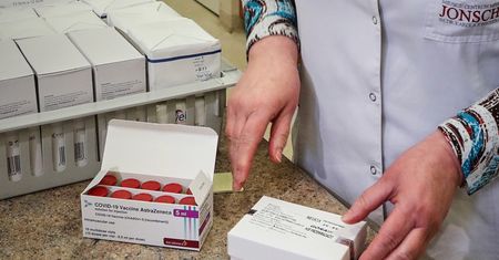 Tak działa strach przed AstraZeneca. Tysiące dawek czeka, chętnych brak