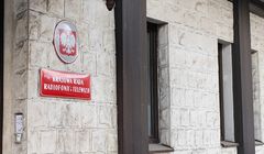 12 spółek mediów publicznych skarży wymóg KRRiT do sądu